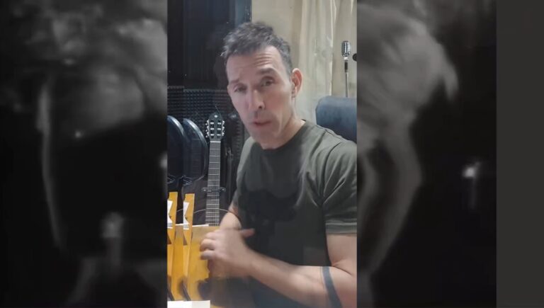 She is Like The Wind (Feat AGUSTIN LOCUTOR ) – Patrick Swayze Ft Wendy Fraser